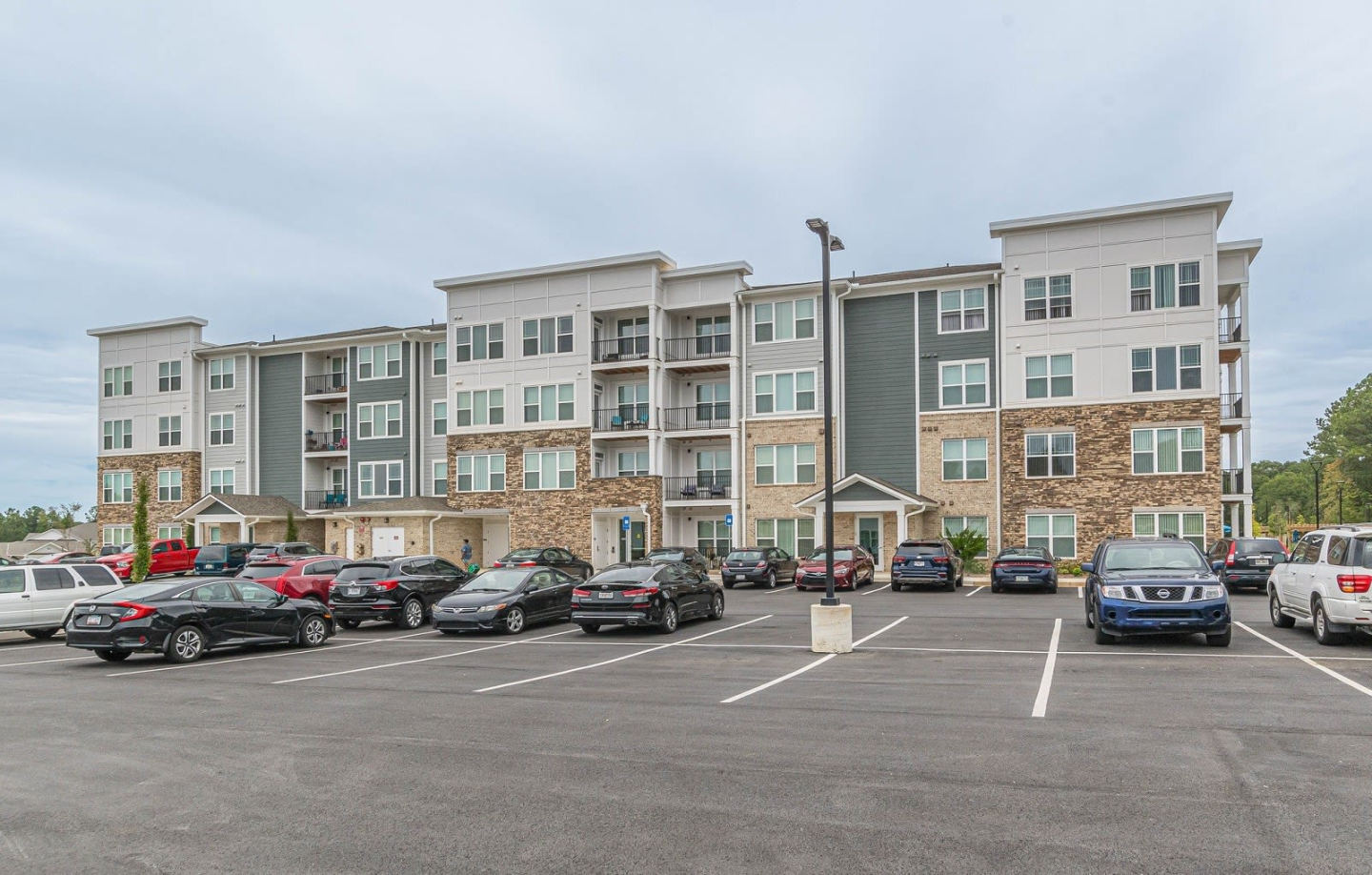 Willow Place 55+ Apartments - Senior and Affordable Housing Image 4