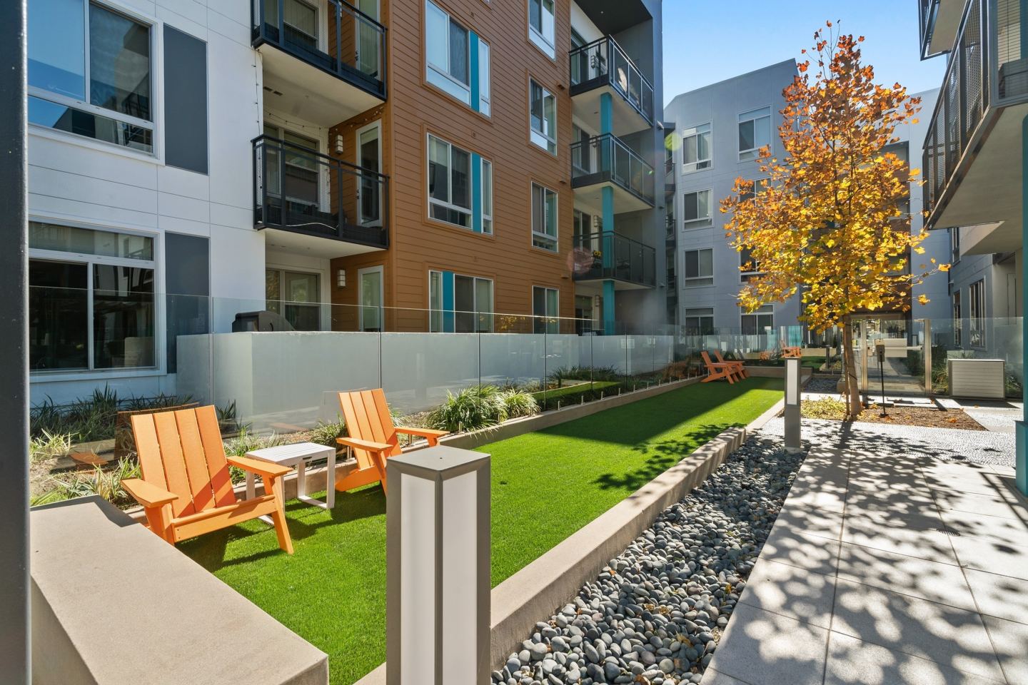 AMLI Uptown Orange Image 7