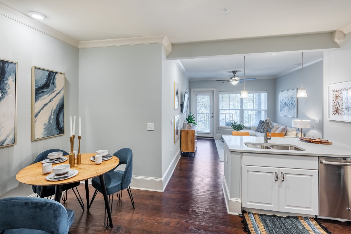 511 Queens Image 5