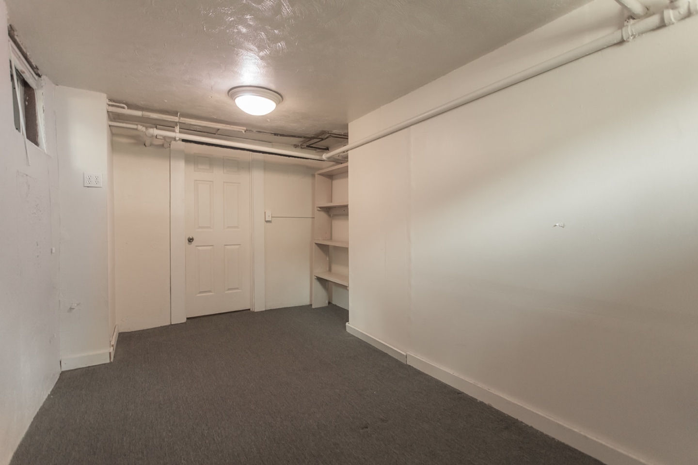 1501 Broadway St Image 15