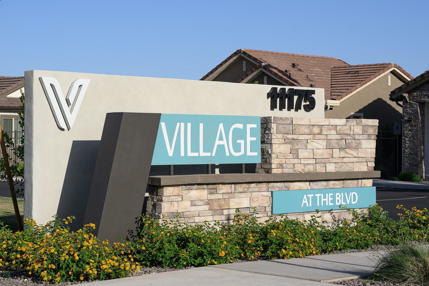 Village at the Blvd Image 30