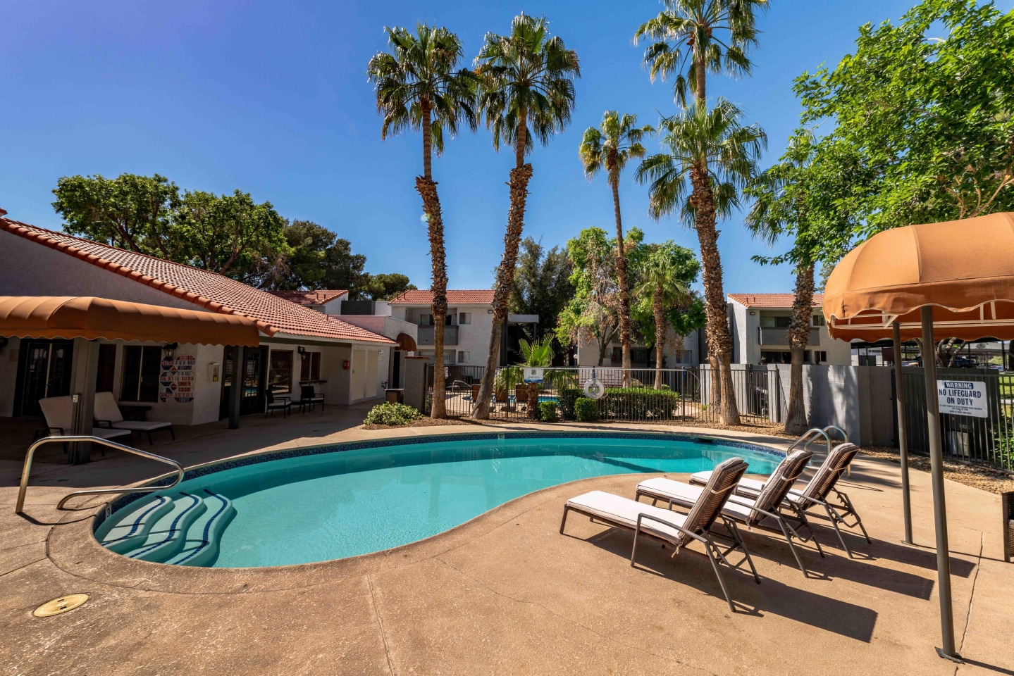 Villa Del Sol Apartments Image 3