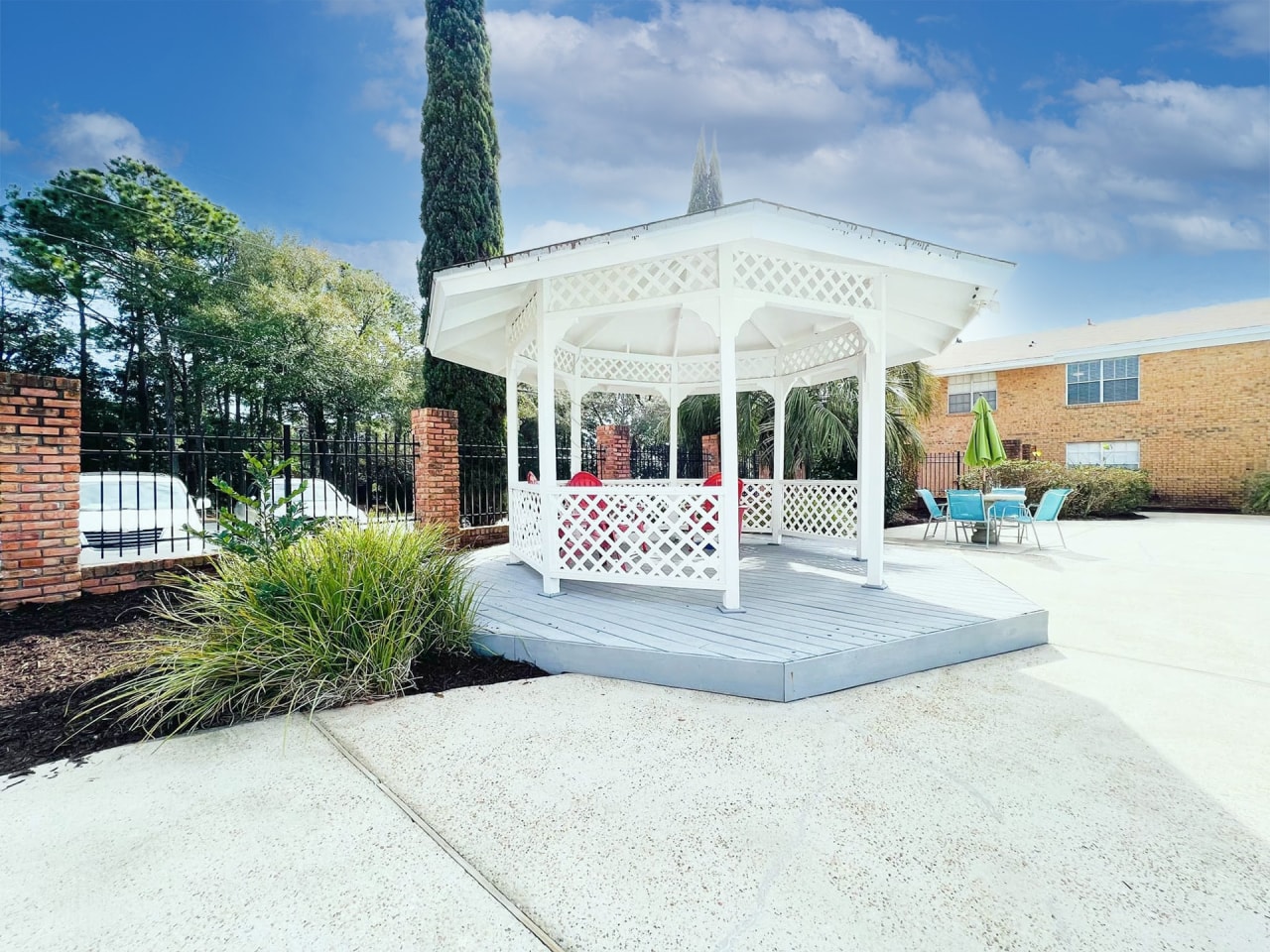 Colony House Image 7