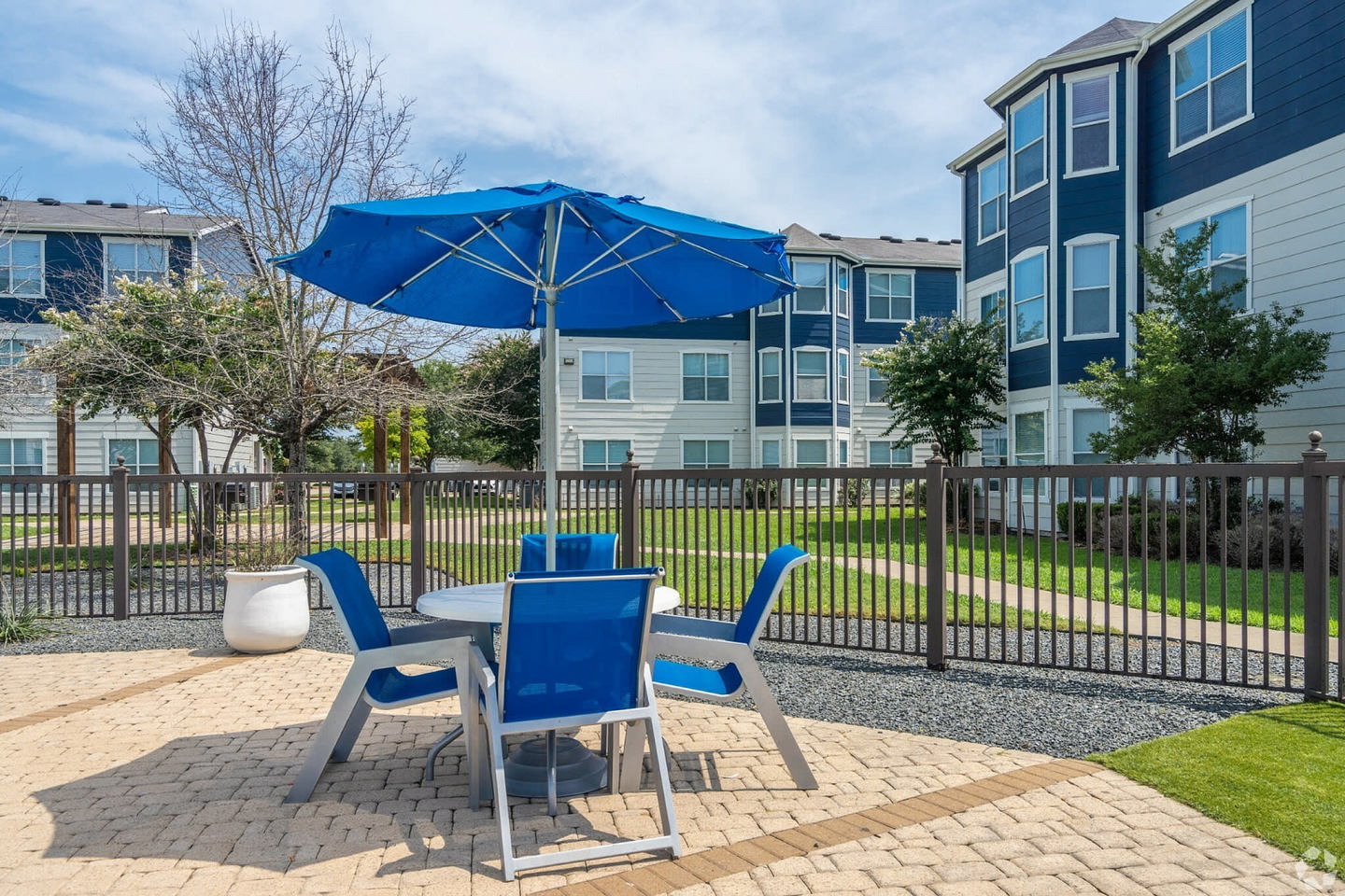 Towne West Image 19