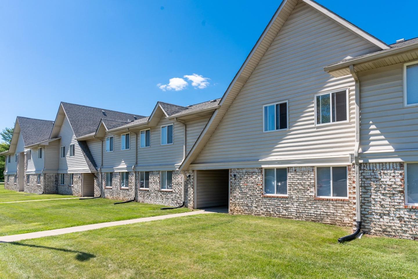 Lake Camelot Image 20