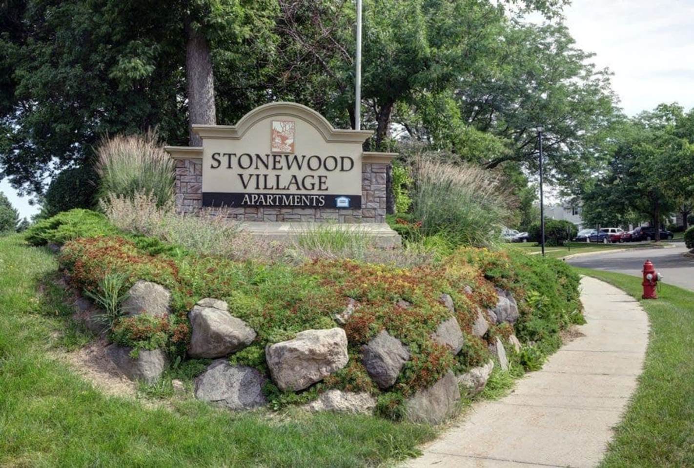 Stonewood Village Aparments Image 1