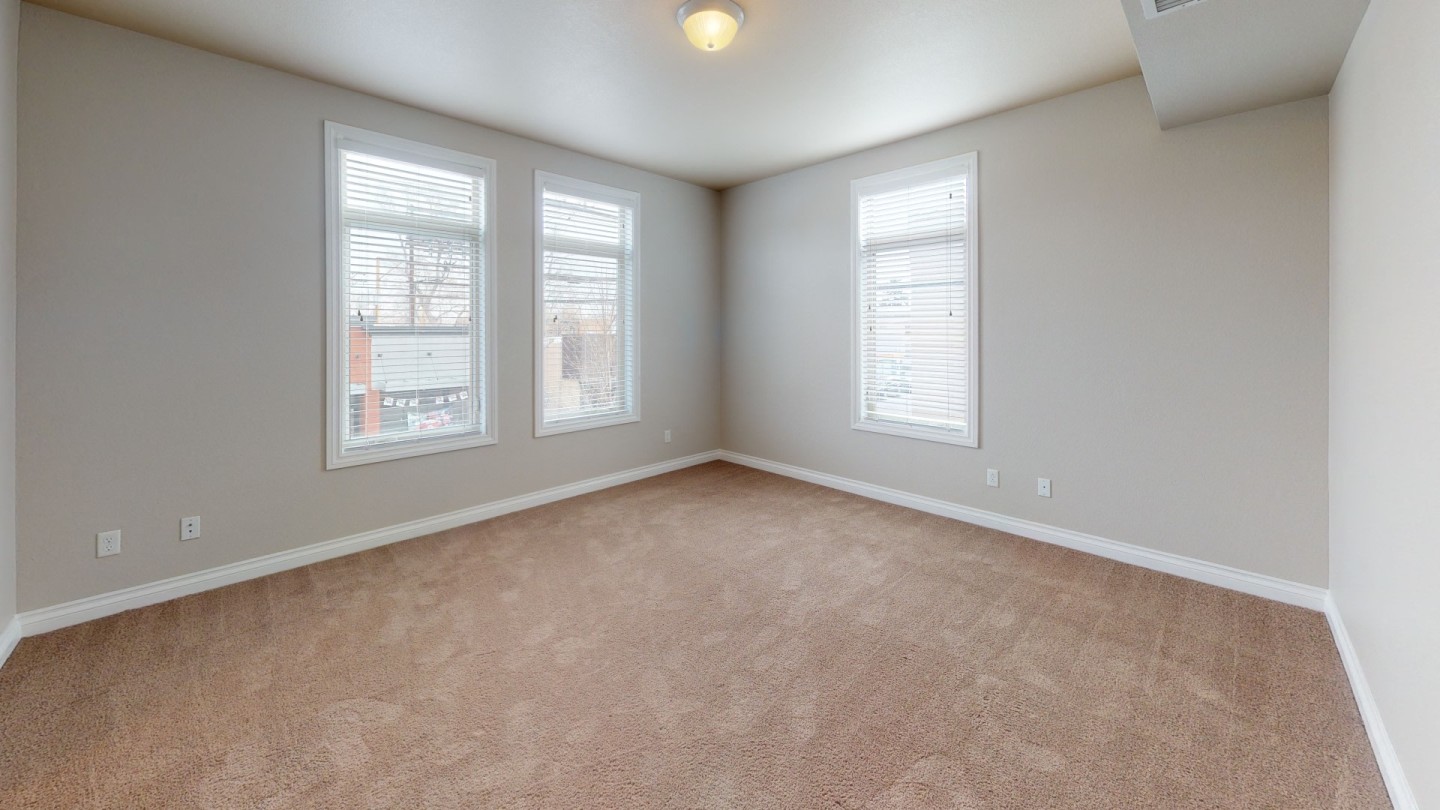 1284 Downing Image 22