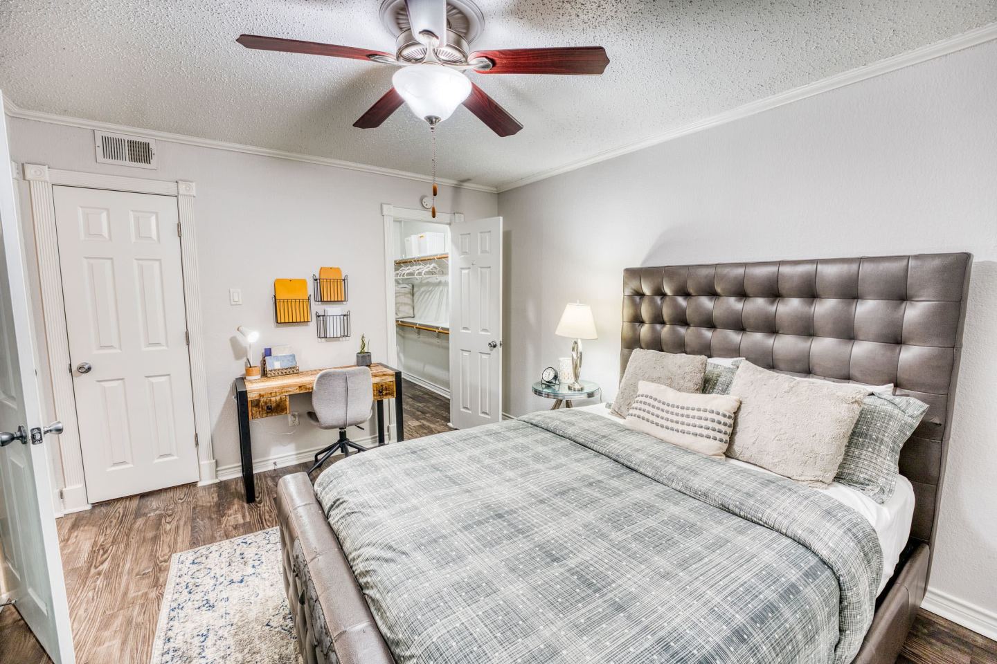 Le Montreaux Apartments Image 33