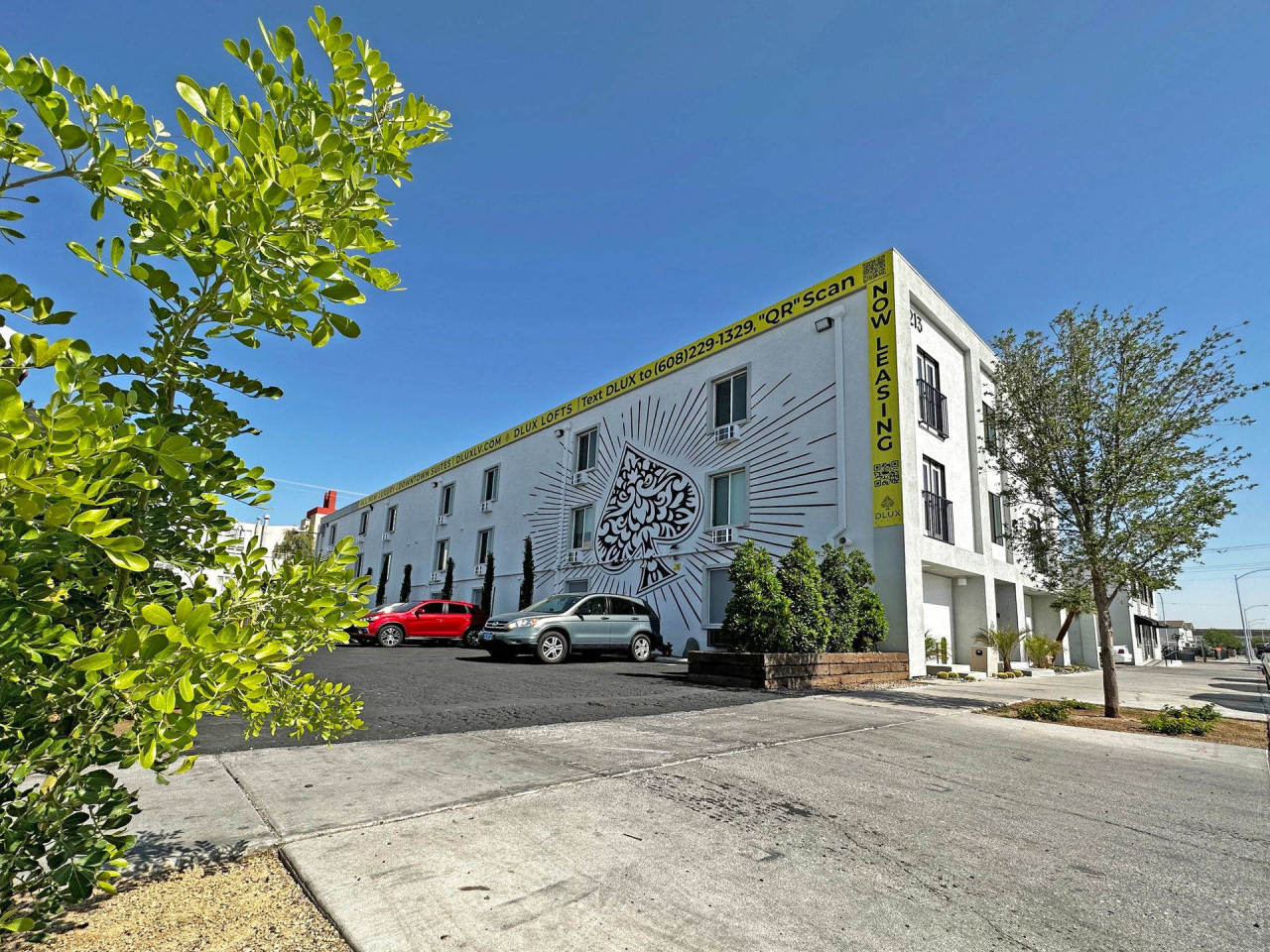 DLUX Lofts Image 18