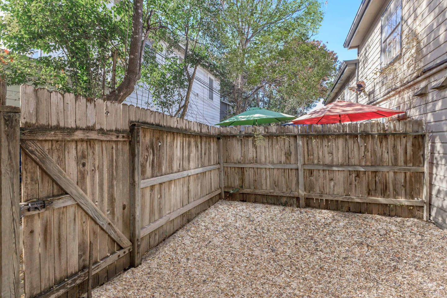 New England Village Apartments Image 10