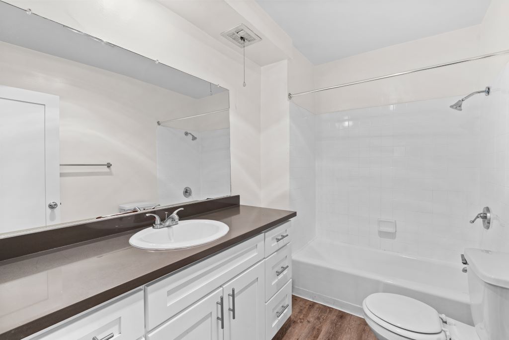 White Oak Terrace Apartments Image 2