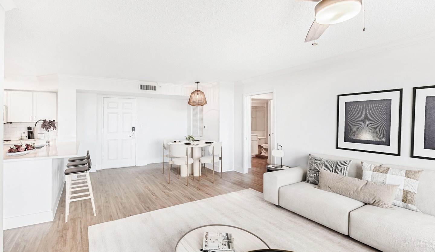 Gables Grand Plaza Apartments Image 40