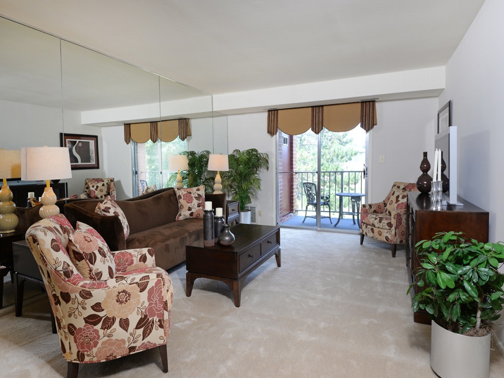 Rockdale Gardens  Image 1