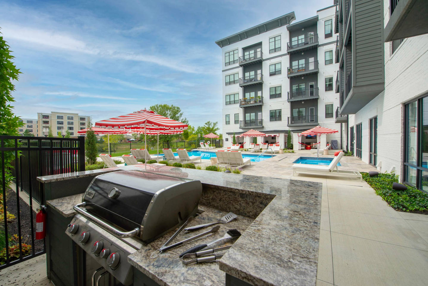 Luxe at the Highlands Image 14