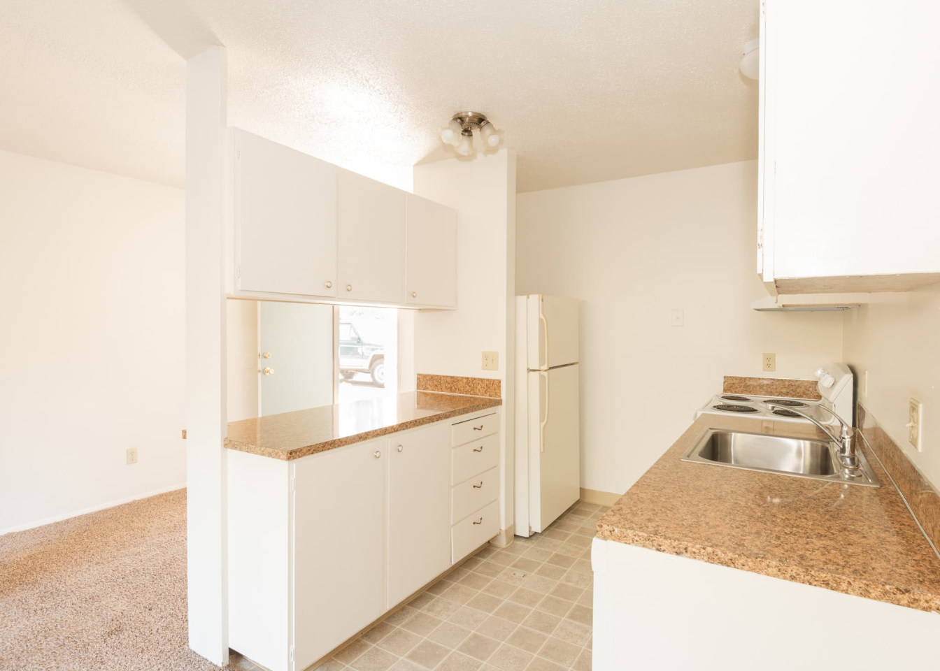 Churchill Gardens Apartments Image 36