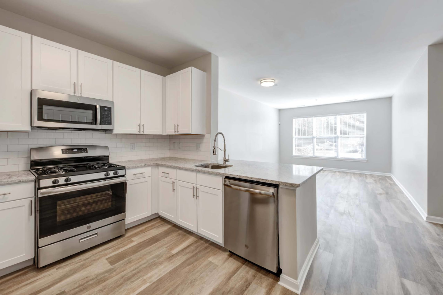 Prynne Hills Image 22