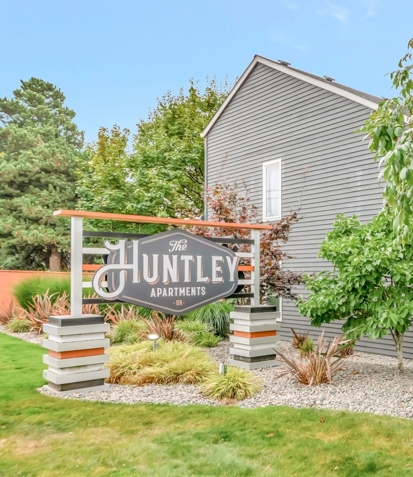 The Huntley Image 2