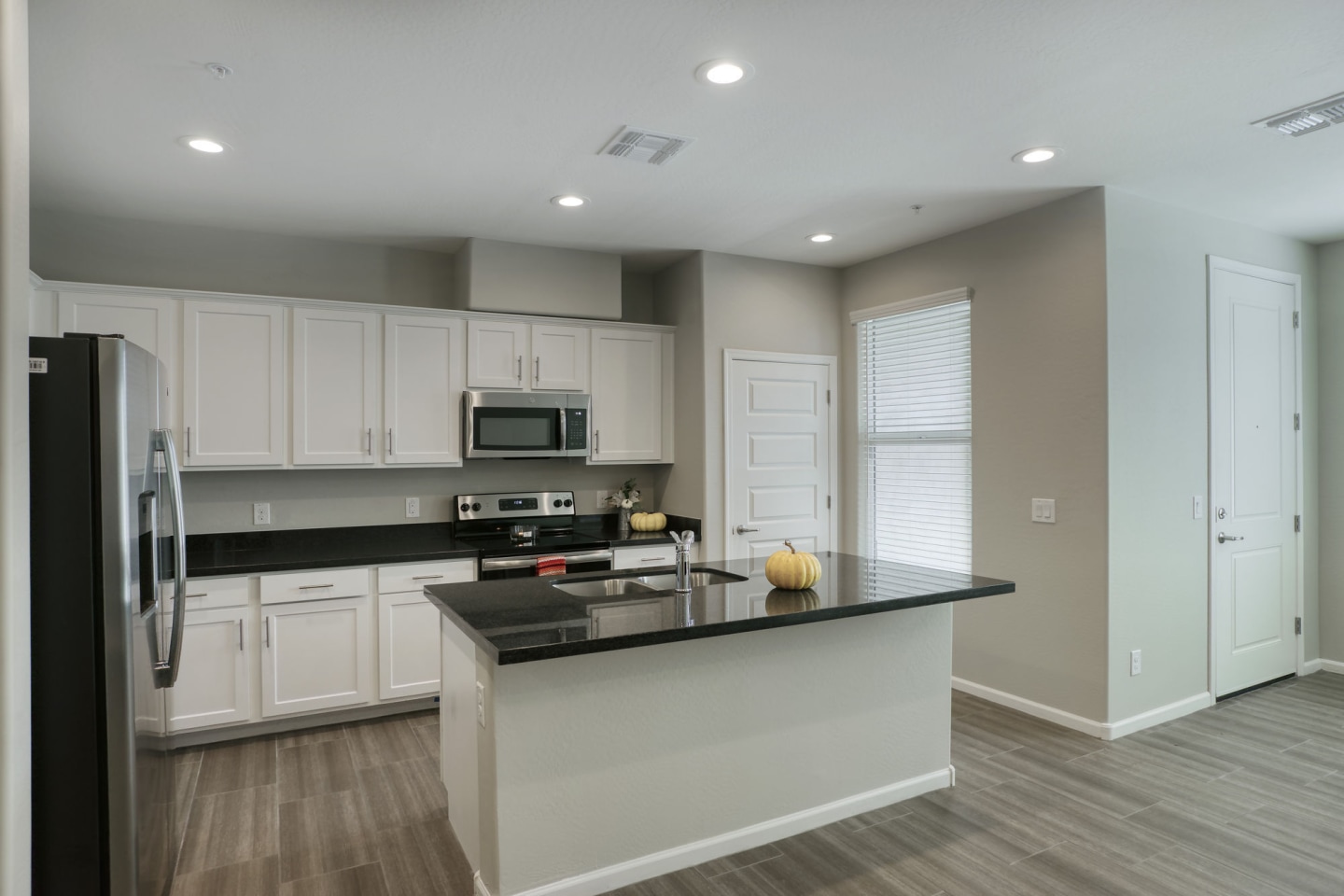 BB Living at Val Vista Image 12