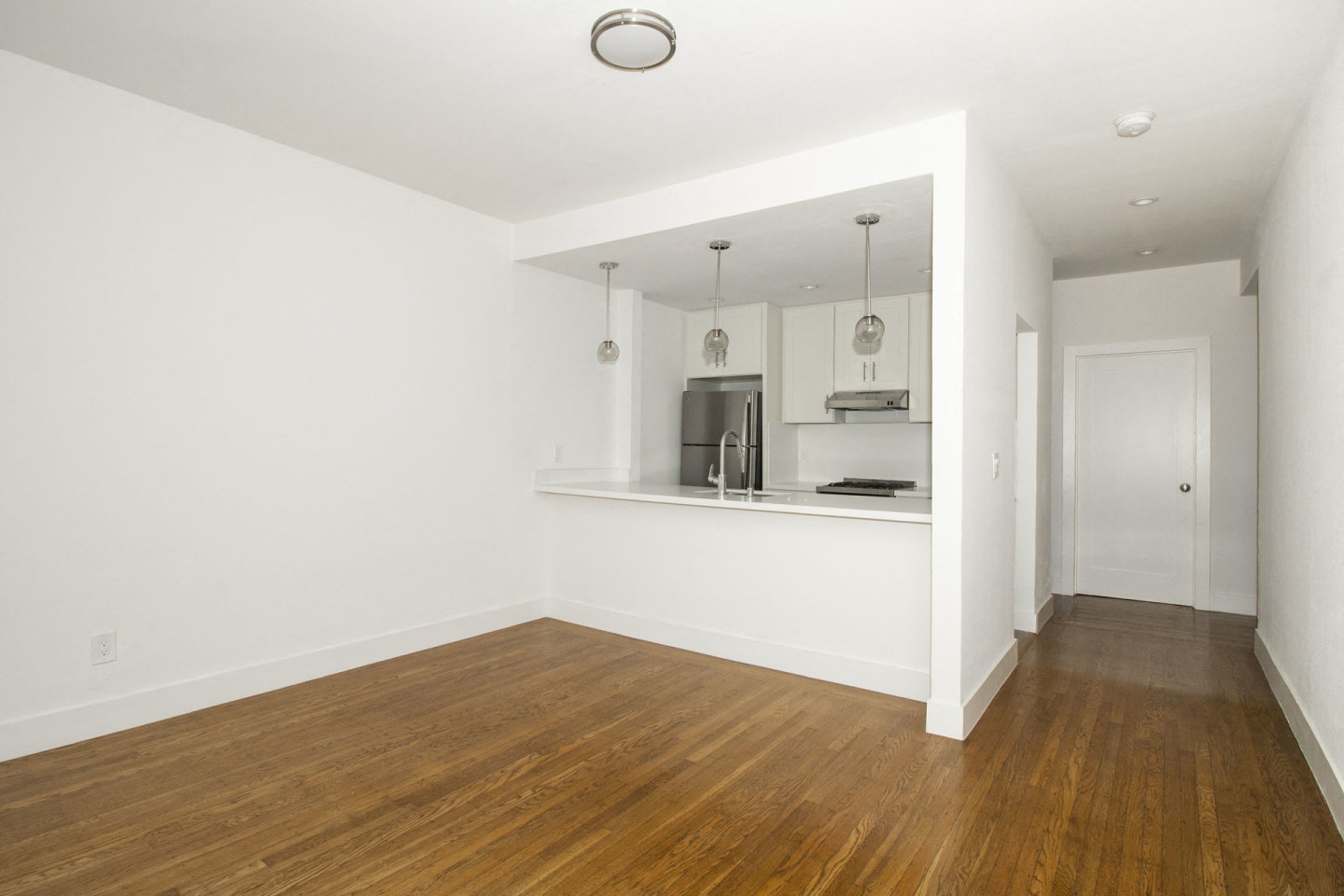 1725 TURK Street Image 18