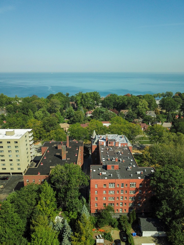 Parkway Manor  Image 2