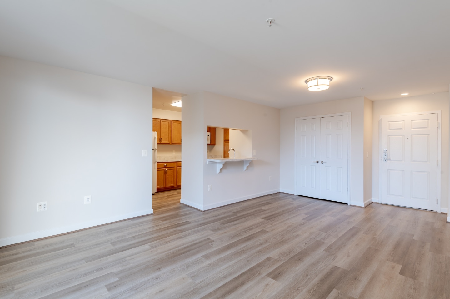 Wildwood Towers Image 16