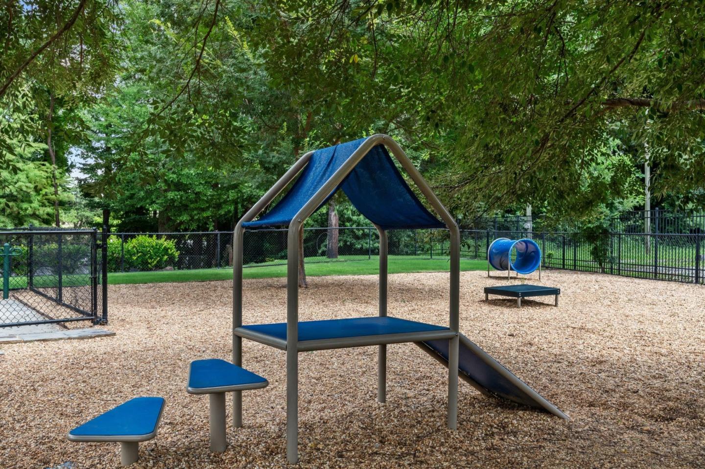Green Park Image 21