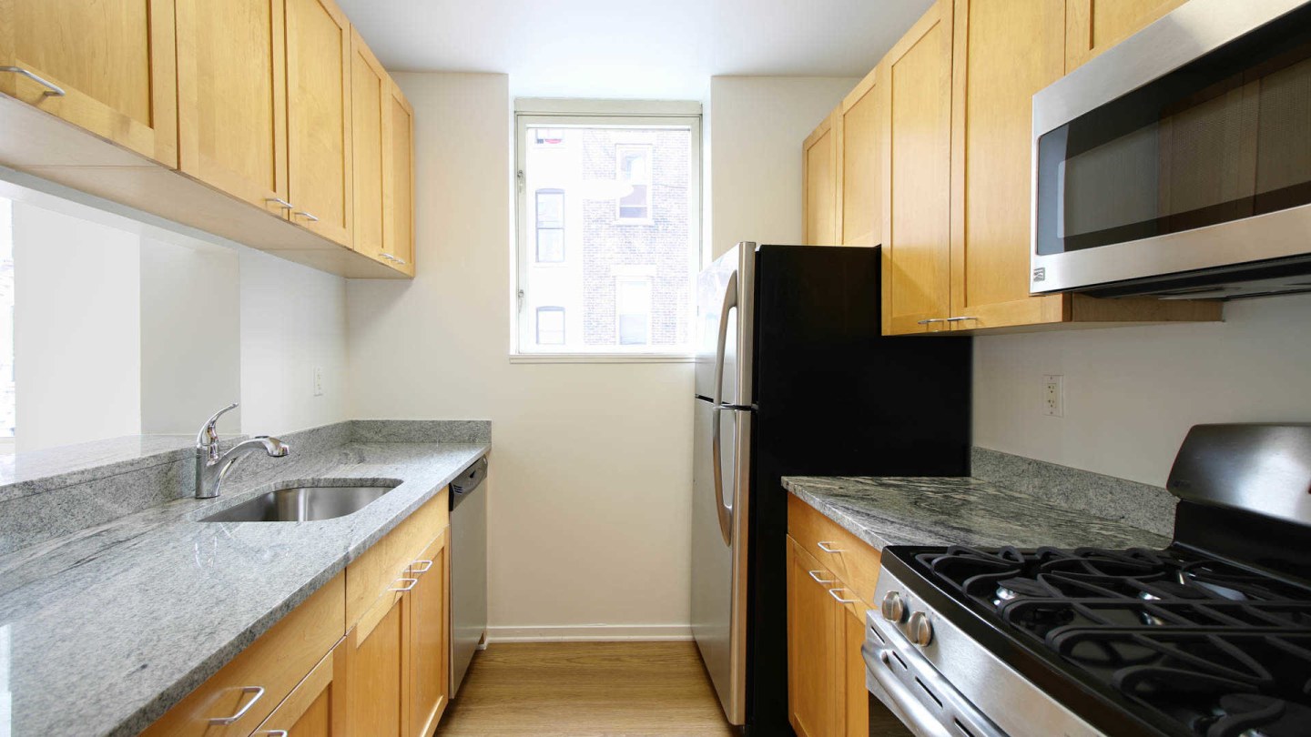Longacre House Apartments Image 8