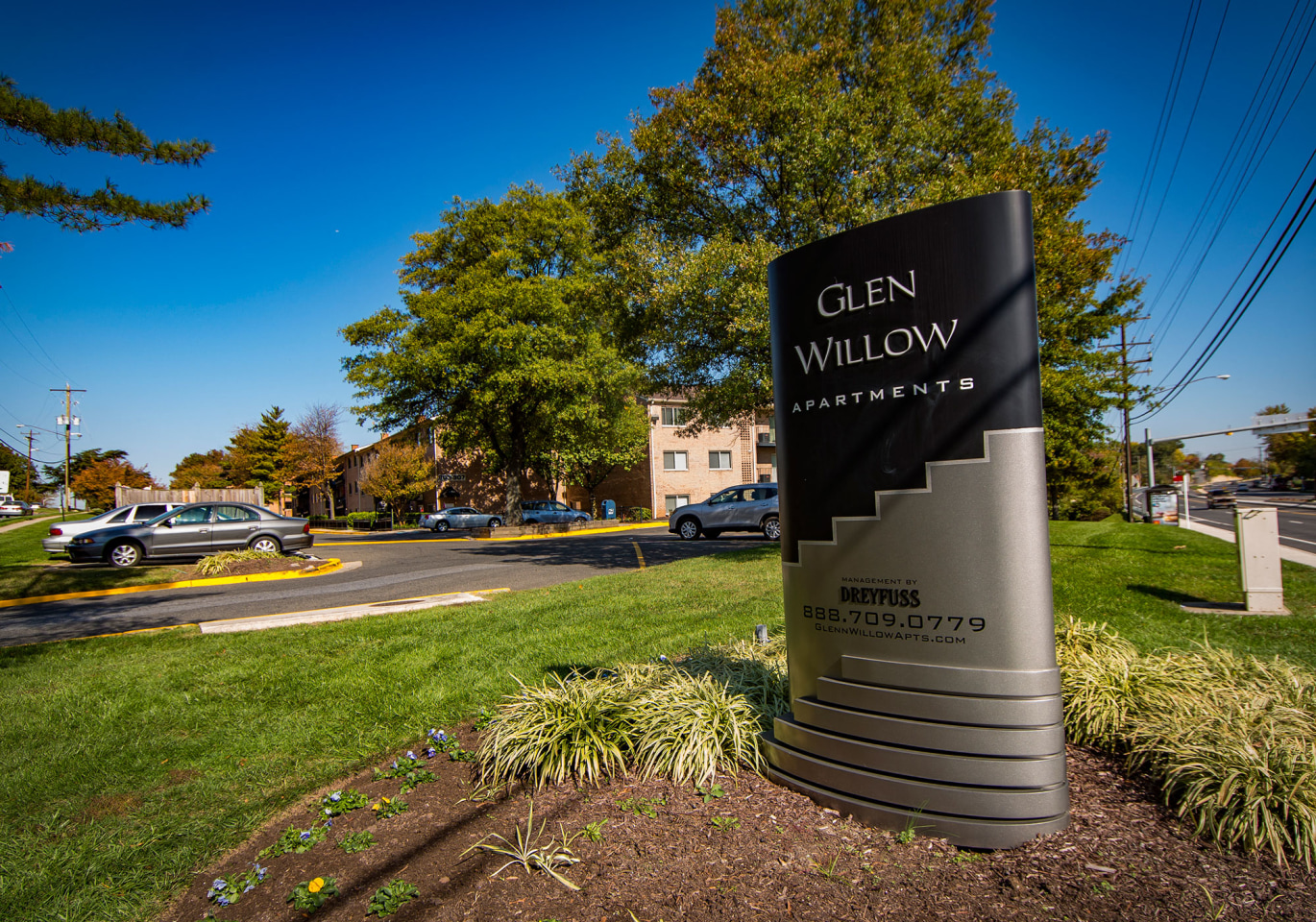 Glen Willow Apartments Image 2