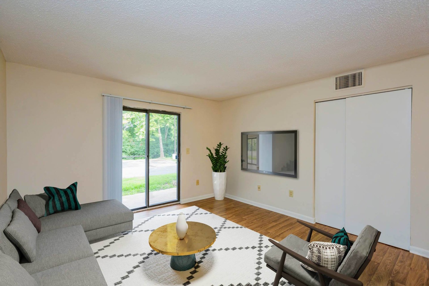 Waterview Apartments - Affordable Housing Image 3