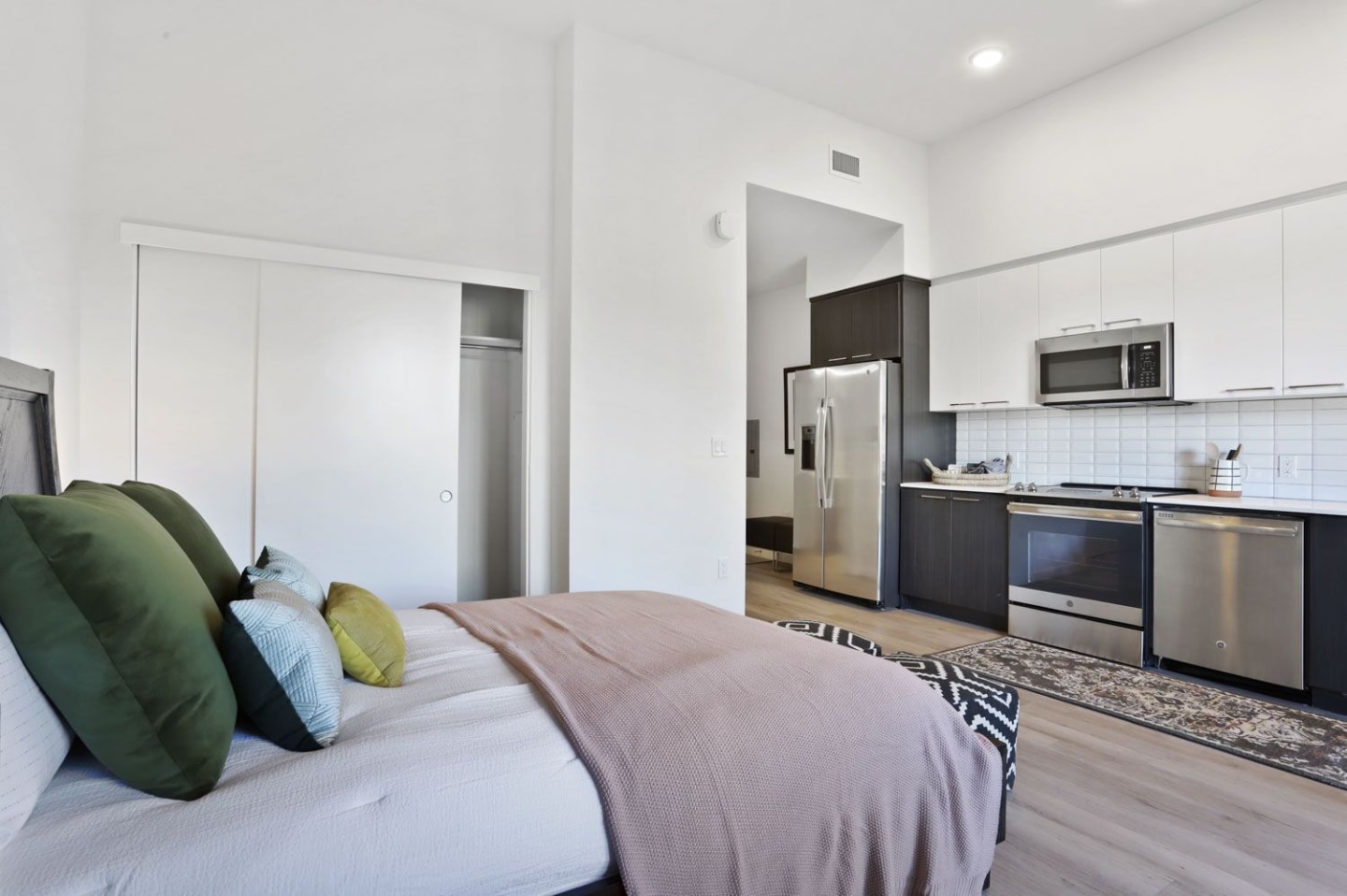 Q19 Apartments Image 16