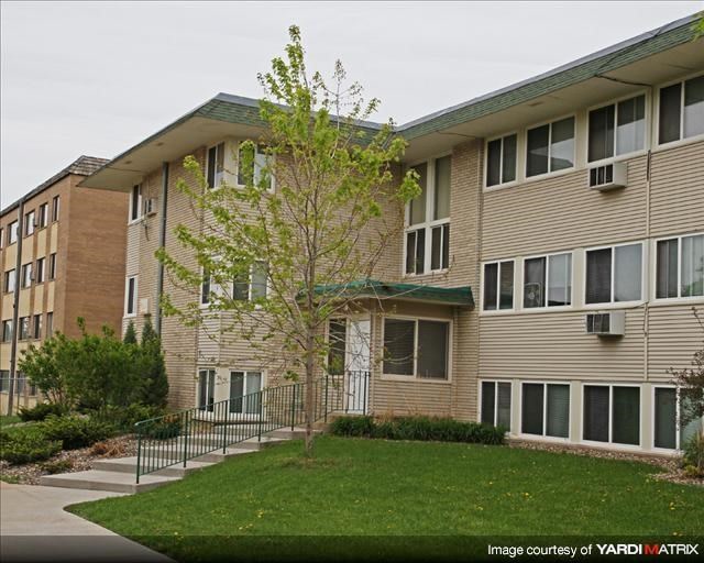 Hudson Gardens Image 1