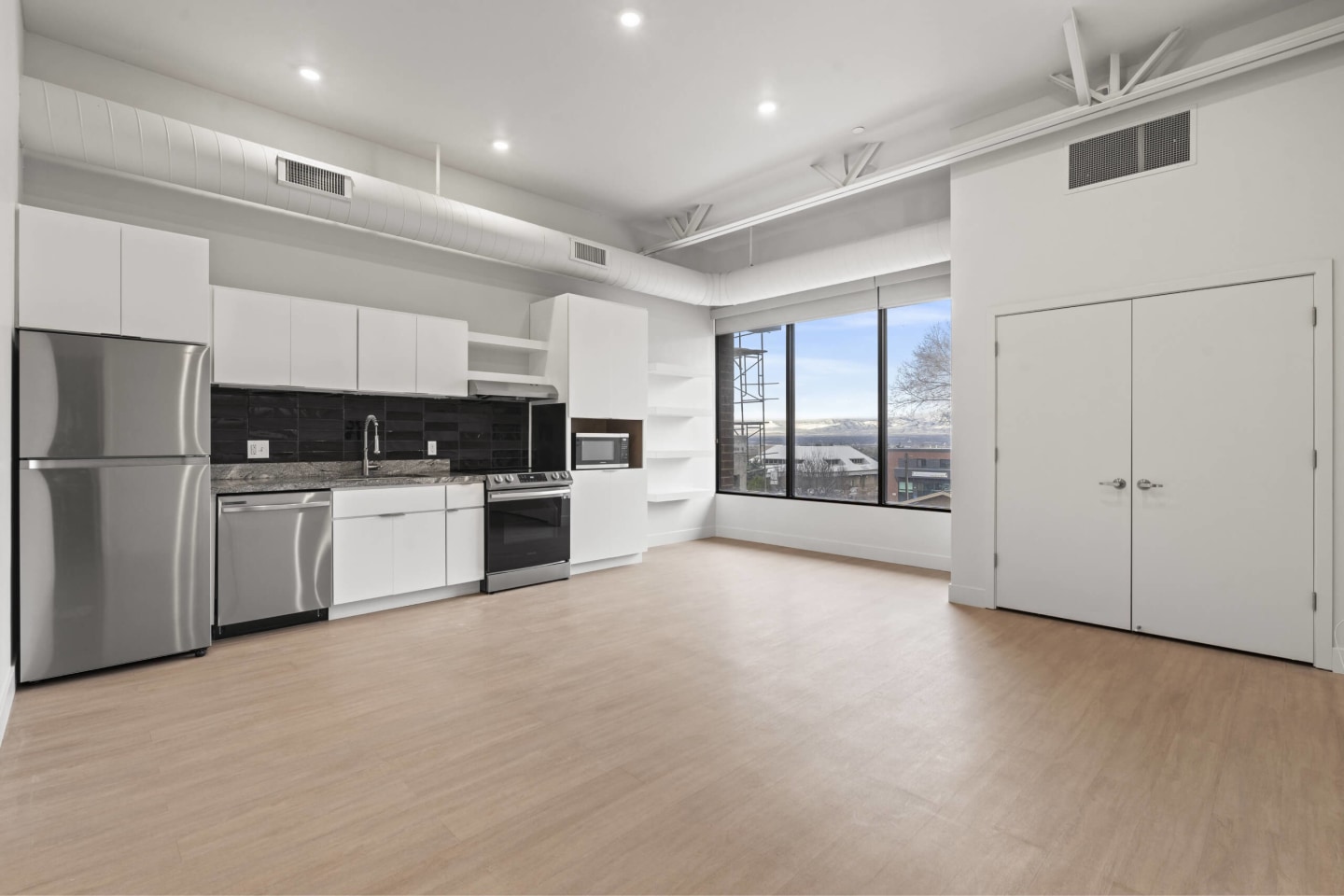 Brickside Heights Image 29