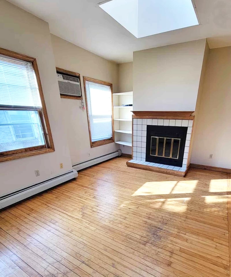 Emerson Manor Image 5
