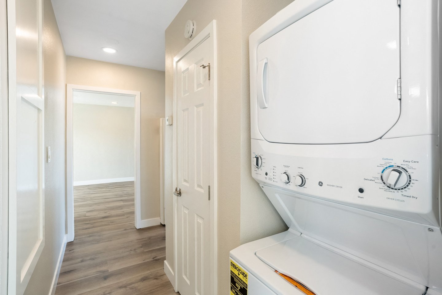 Huntington Manor Homes Image 6