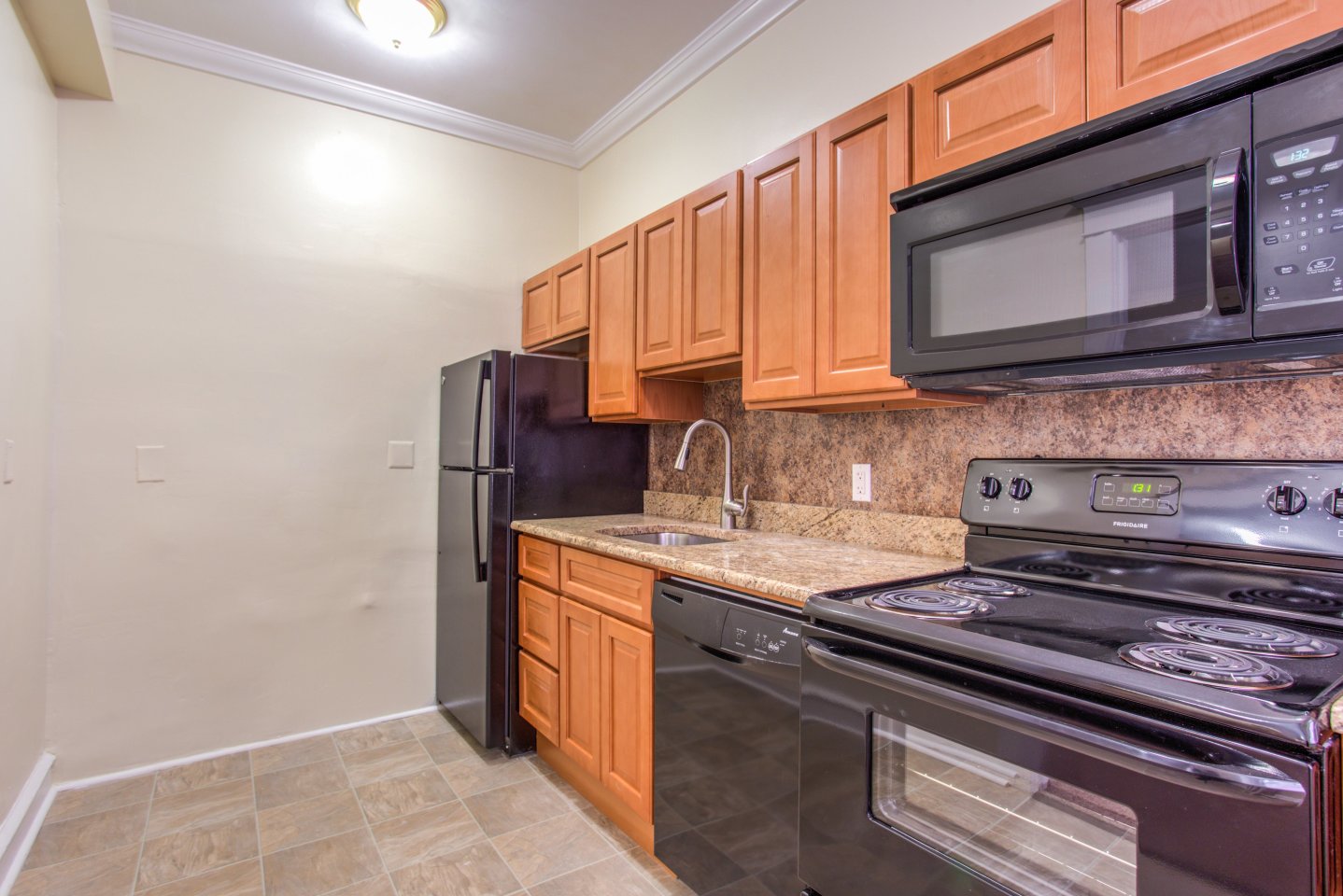 4101 Spruce Street Image 4