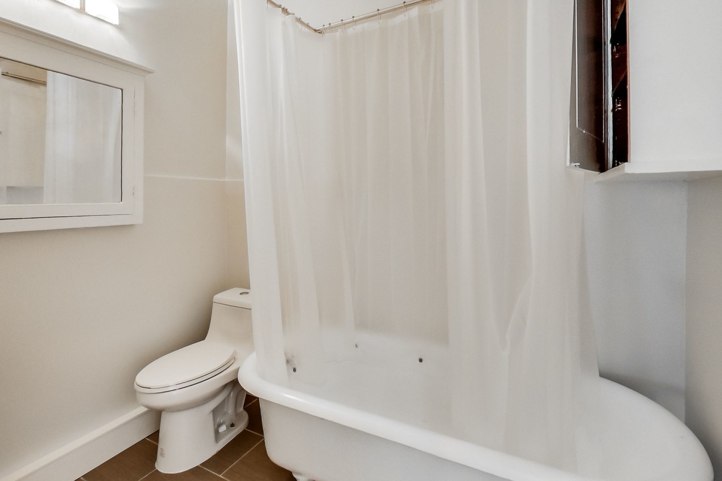 990 Geary Image 37