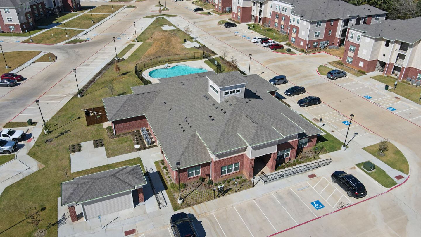 EMLI at Pecan Creek - Affordable Housing Image 13