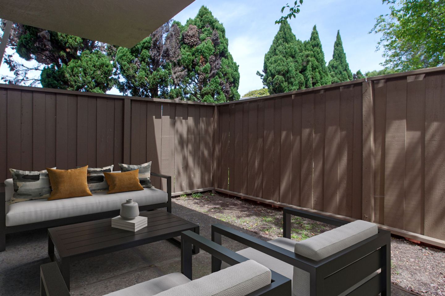 Montoya Garden Apartments Image 10
