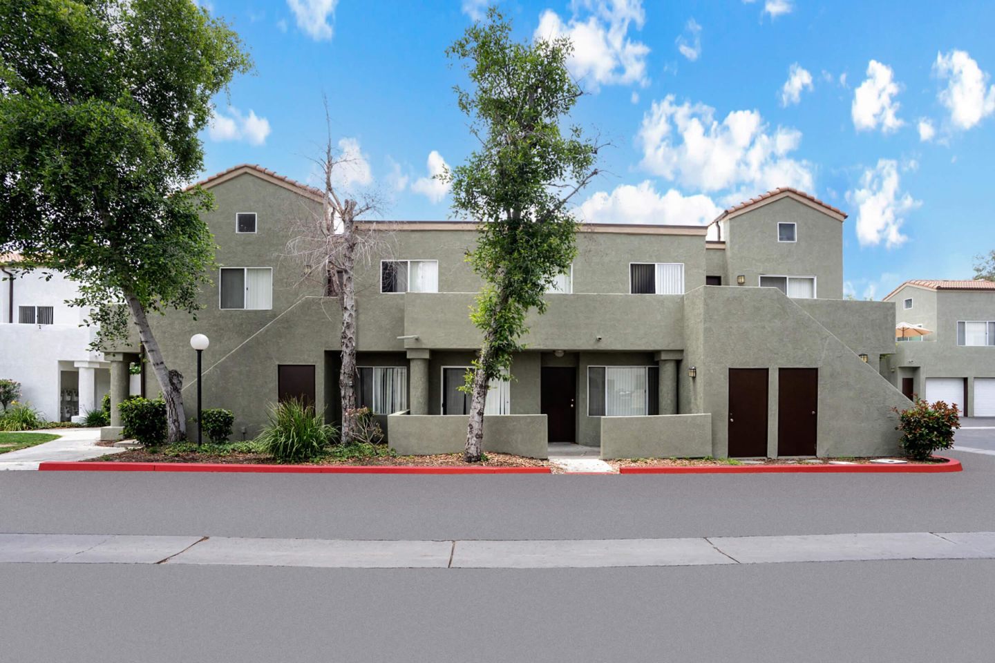 Riverpark apartment homes Image 57