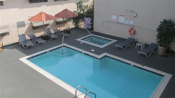 Franklin House Apartments Image 12