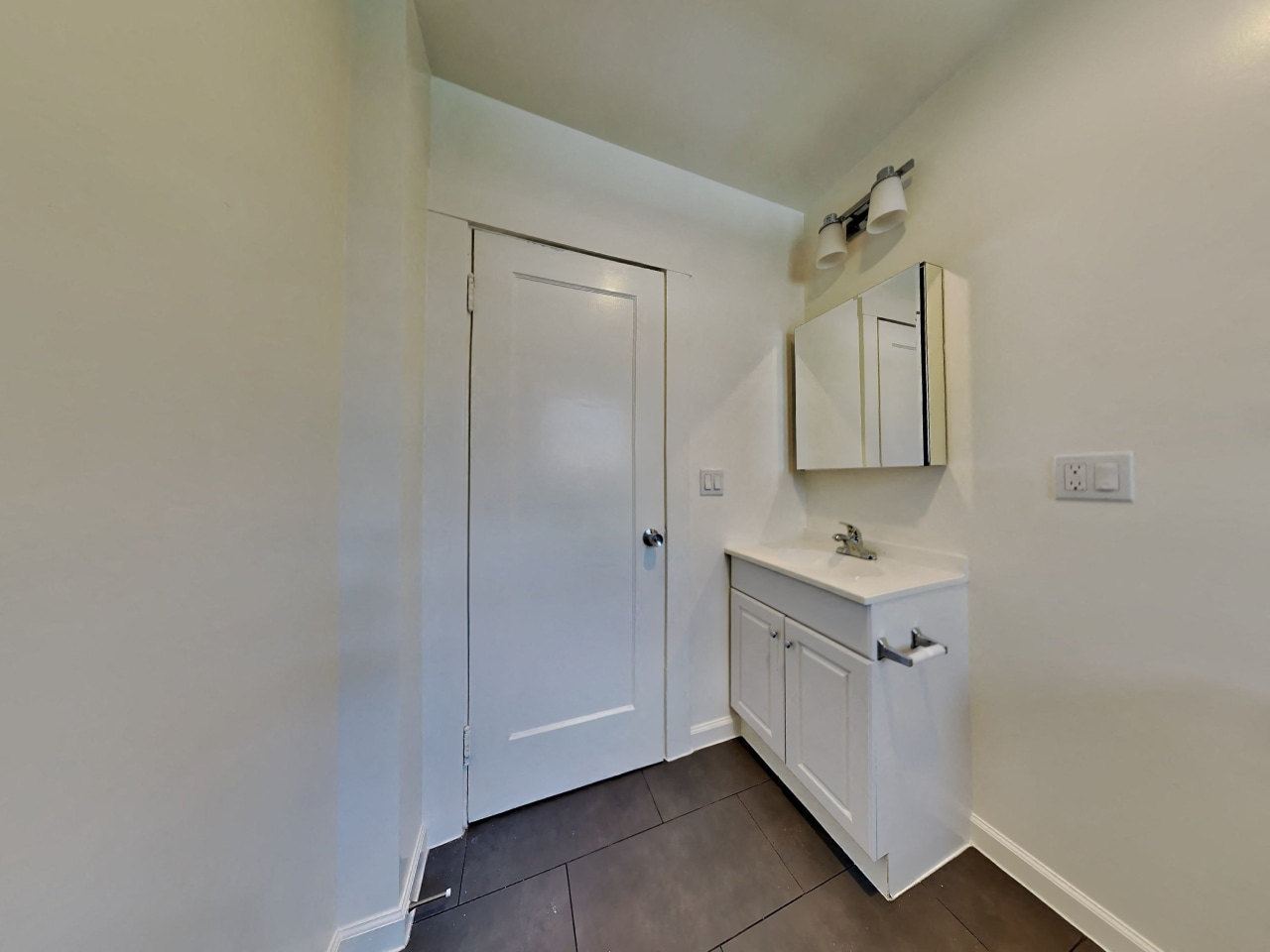 1428 Jackson Image 8