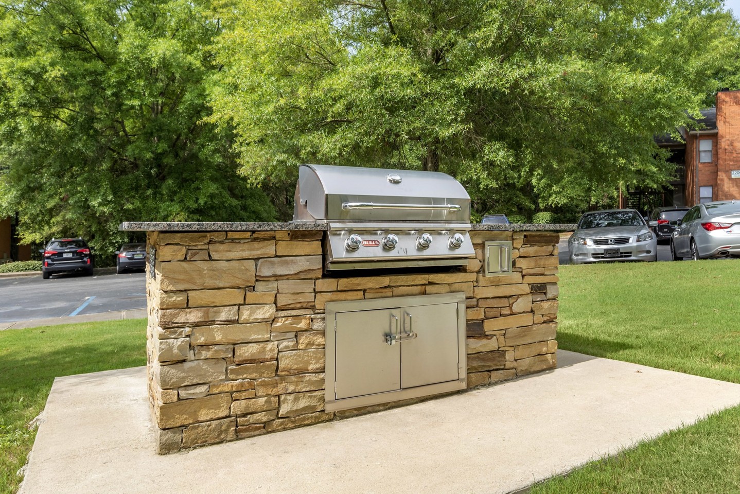 Riverchase Landing Image 8