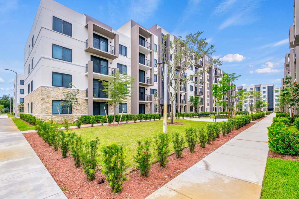 Oak Enclave Image 11