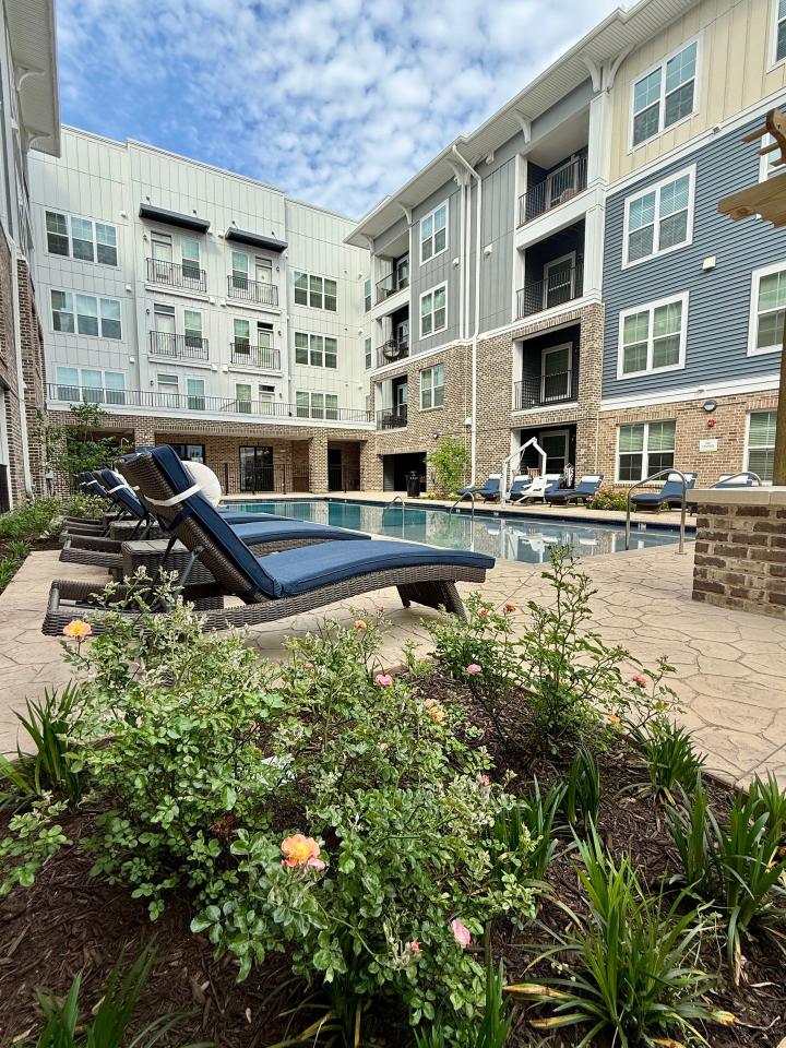 Avant at Huntington Pointe Image 61