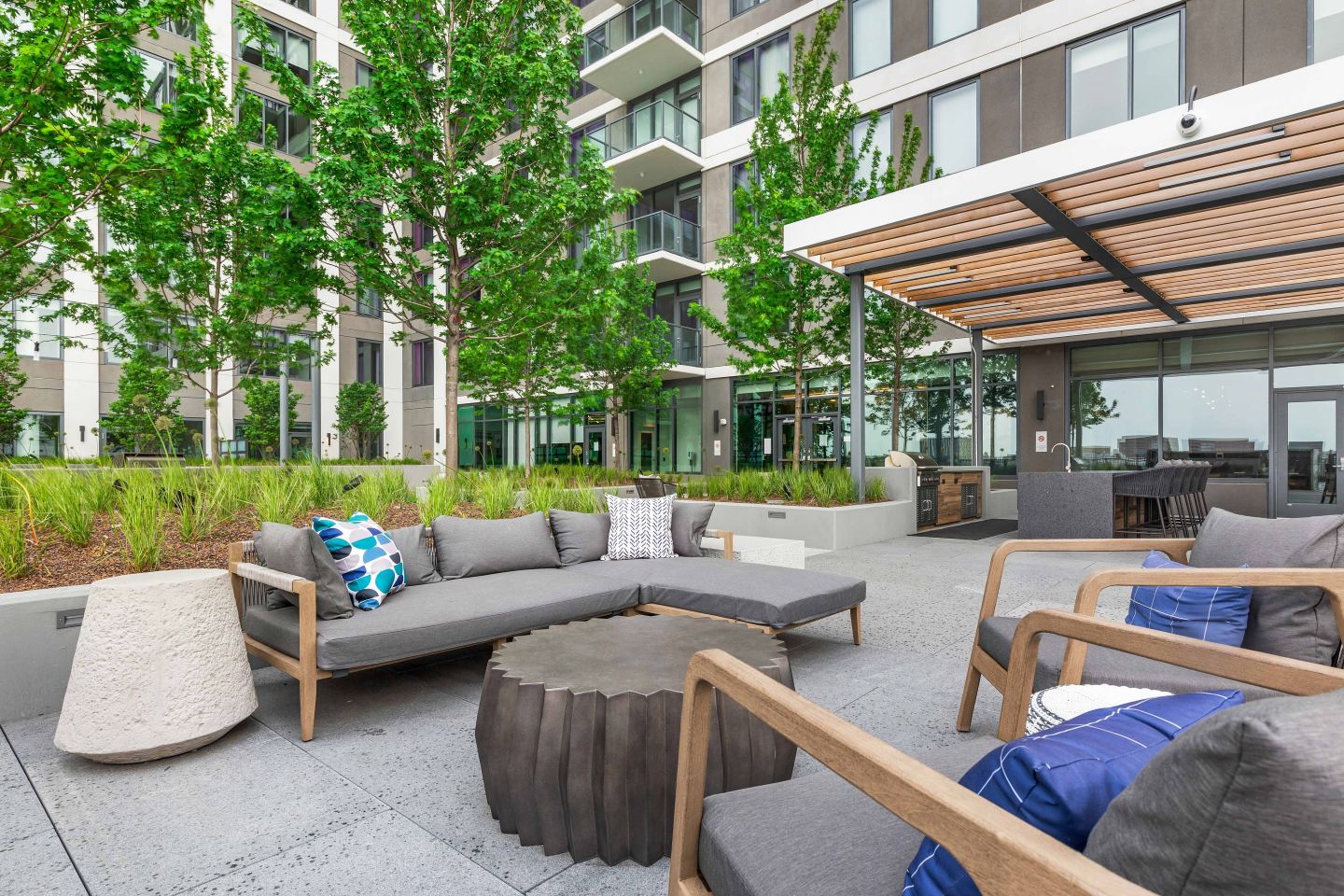 One Oak Brook Commons Image 26