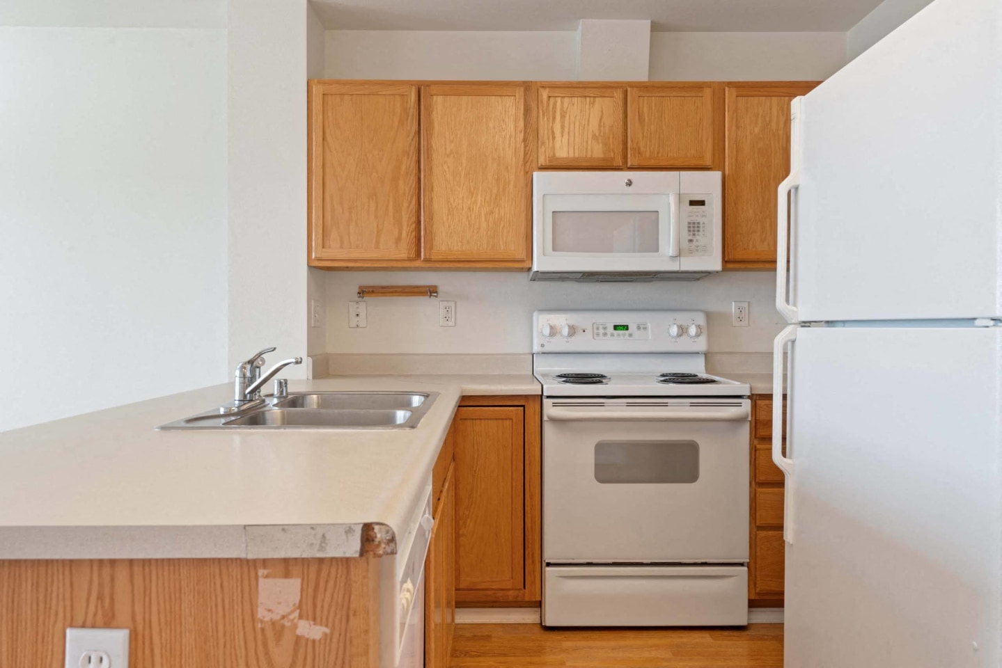 ReNew Bayshore Townhomes Image 10