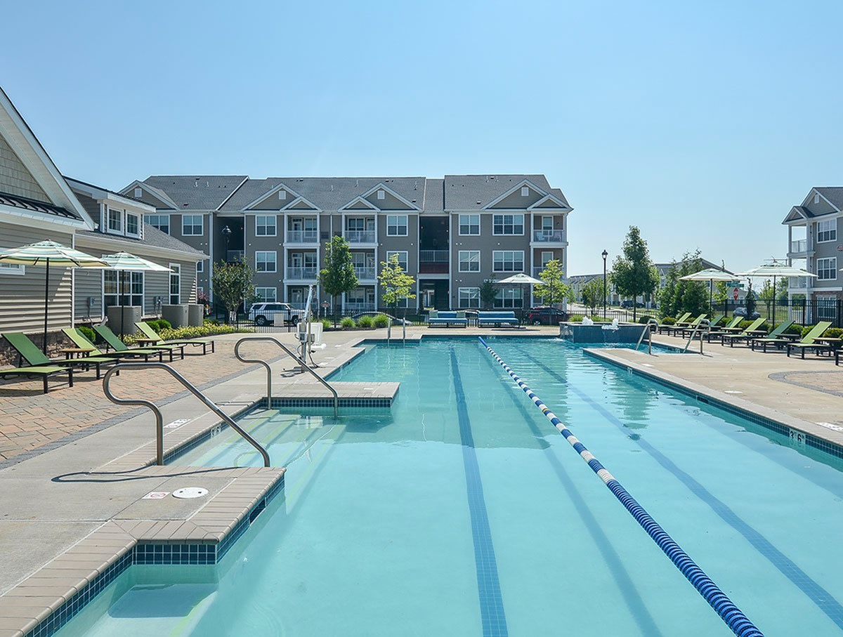 Westfield 41 Apartment Homes Image 15