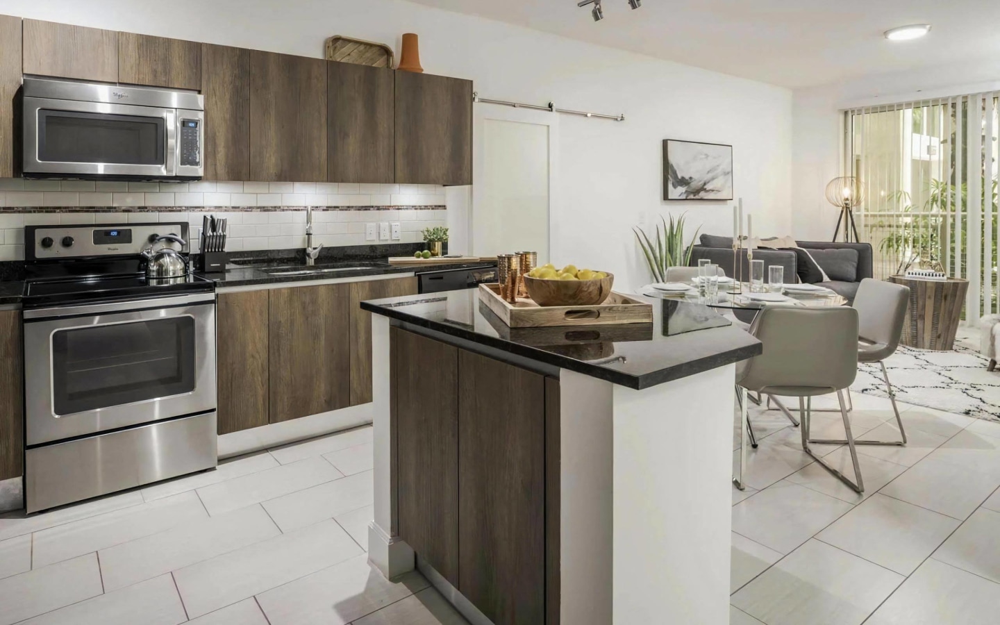 The Manor at CityPlace Image 19