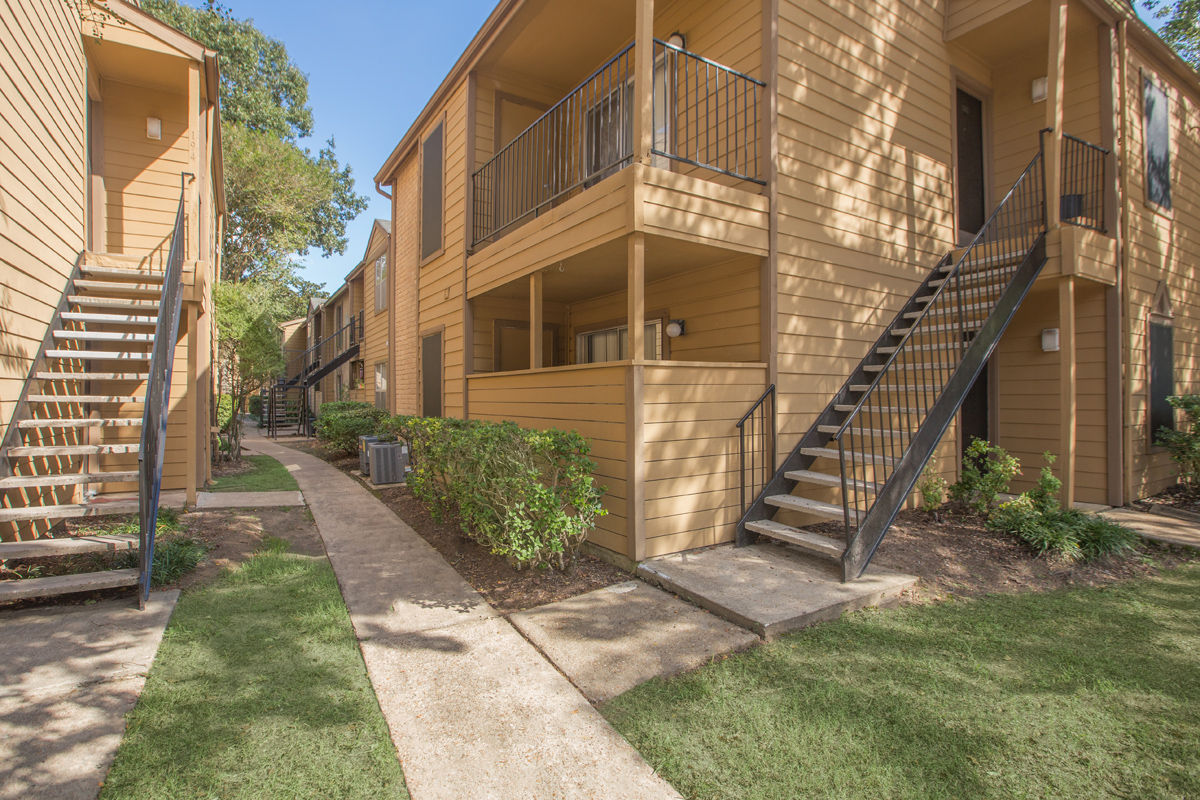 Elm Grove Image 27