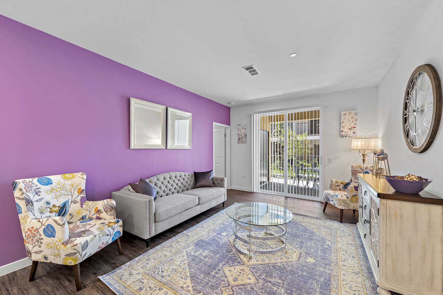 Levante Apartments Homes Image 1